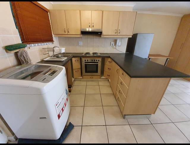 2 BEDROOM PROPERTY TO RENT IN SALT RIVER